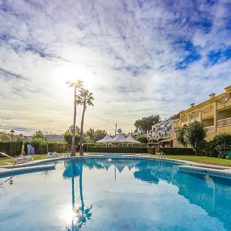 Stunning In With Swimming Pool Holiday home